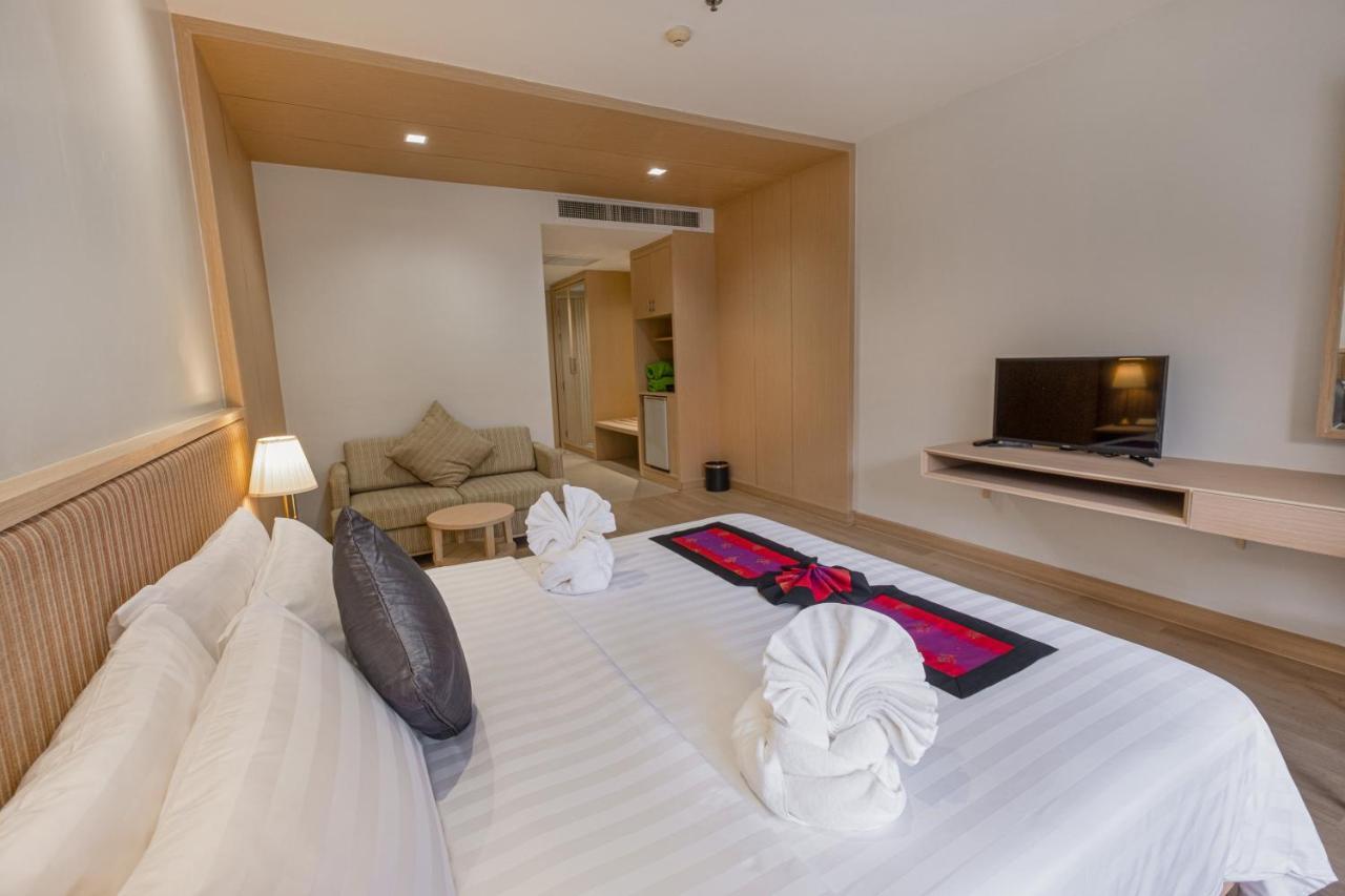 Art Patong Residence Phuket Exterior photo